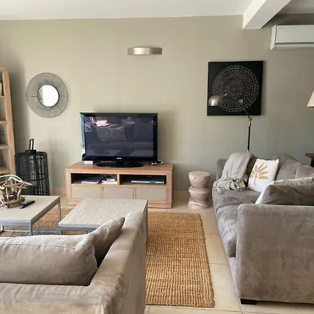 Modern Duplex Near Palombaggia 펜션 포르토베쉬오