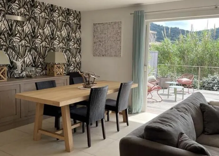 Modern Duplex Near Palombaggia Feriehus